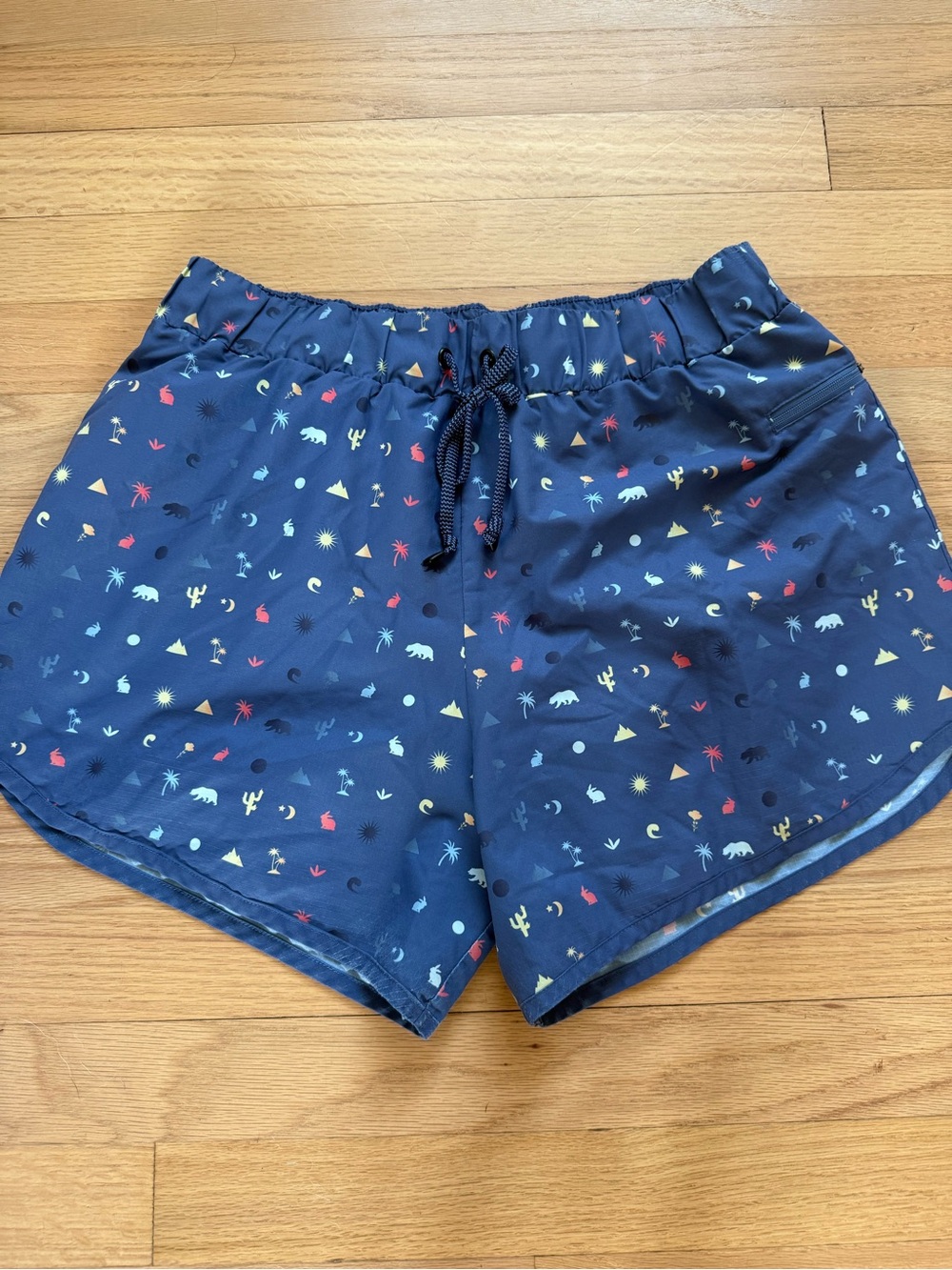 Rabbit Women’s Medium Blue Running Athletic Shorts